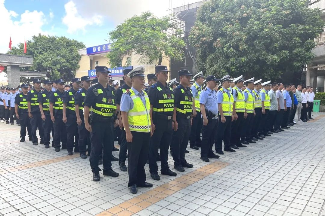 陆丰市道安办组织开展南塘镇夏季道路安全专项统一行动