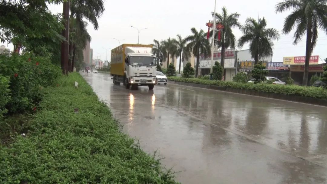 4日起海丰有雷雨强降温天气